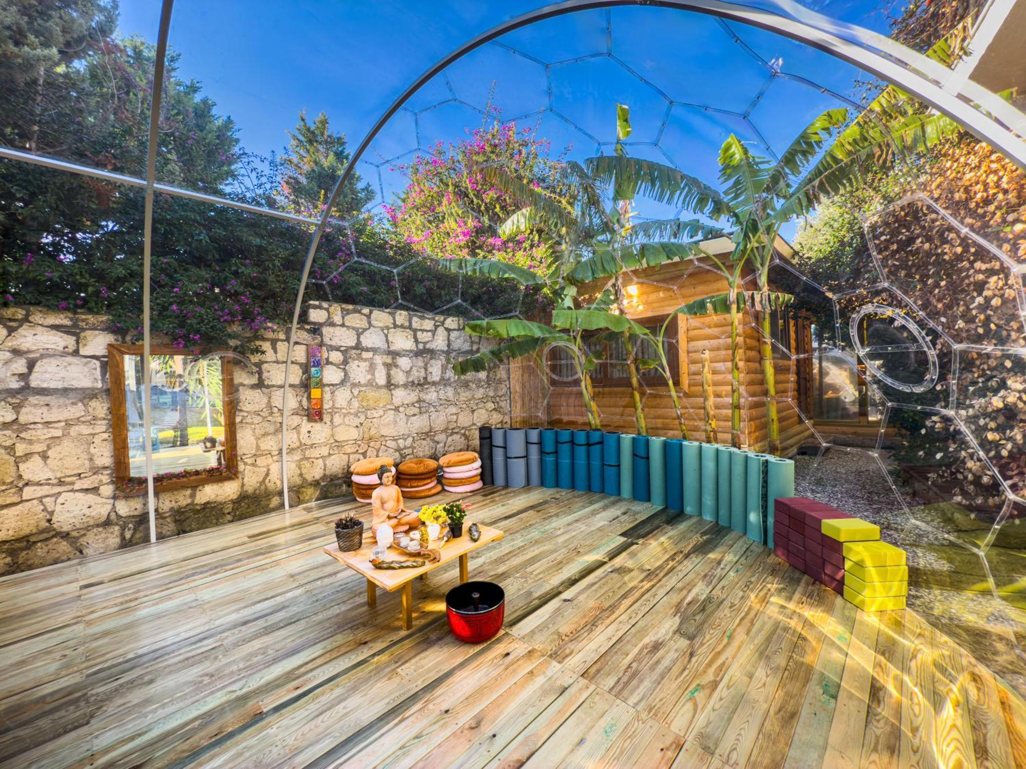 Banana Alacati Food & Stay - Adults Only 외부 사진